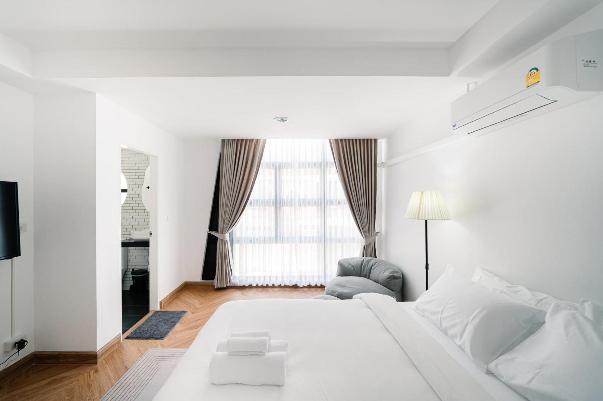 Hotel Mitt Haus Bangkok Zimmer foto